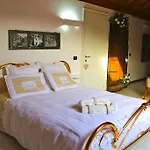 Bed and Breakfast Le Rondini 4*