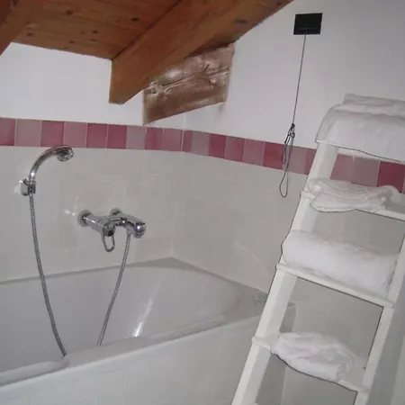 Le Rondini Bed & Breakfast