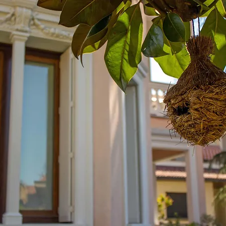 Le Rondini Bed & Breakfast 4*