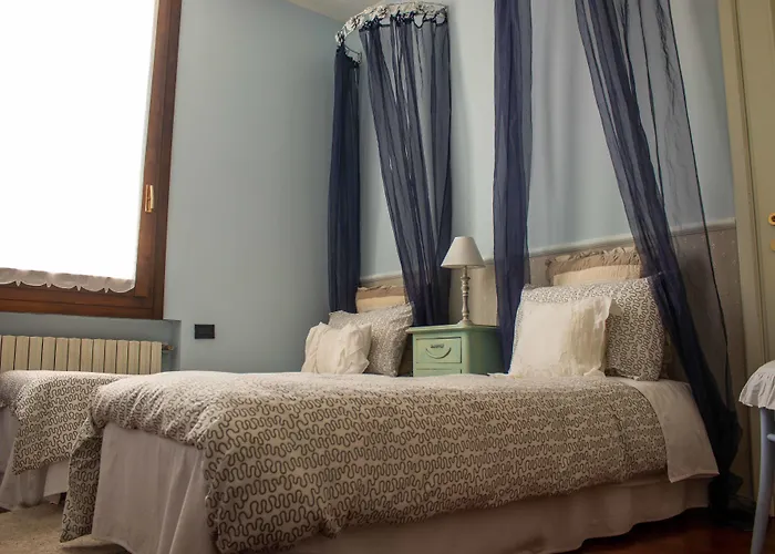 Le Rondini Bed & Breakfast Castronno