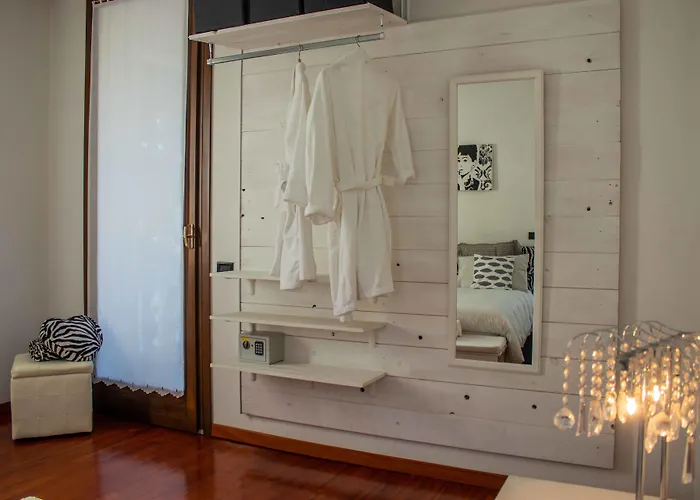 Bed & Breakfast Le Rondini Castronno